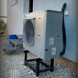 pompa ciepła NIBE AMS 12 kW montaż Toszek

https://instalwork.pl/nasza-oferta/pompa-ciepla/