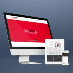 Prezentacja responsywnej strony internetowej Medical Events na monitorze, tablecie i smartfonie, z czerwonym tłem i białym tekstem 'Kreatywne promocje'.