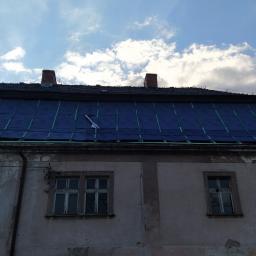 Remont dachu i elewacji w Sędzisławiu
