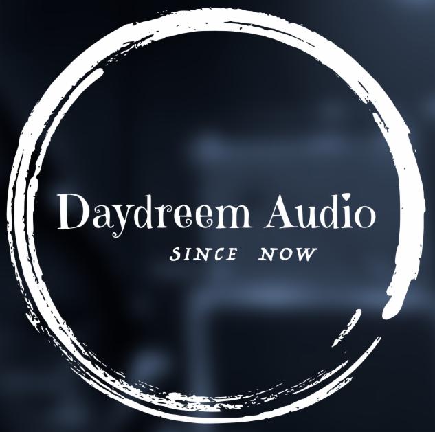 Logo firmy Daydreem Audio z napisem 'Since Now' w okręgu imitującym pociągnięcia pędzlem na ciemnym tle.