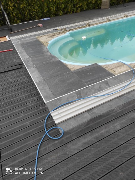 obróbka basenu na zewnątrz