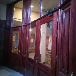 drzwi jesionowe bejcowane