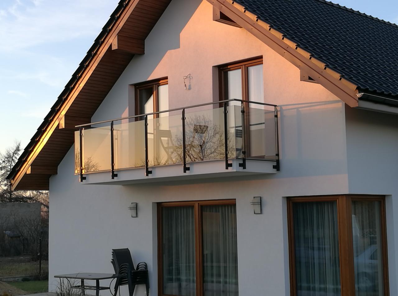 Balustrada z Szyba Grafitową