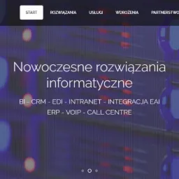 Strona internetowa firmy IT z napisem 'Nowoczesne rozwiązania informatyczne' oraz listą skrótów: BI, CRM, EDI, INTRANET, INTEGRACJA EAI, ERP, VOIP, CALL CENTRE, na tle serwerowni.