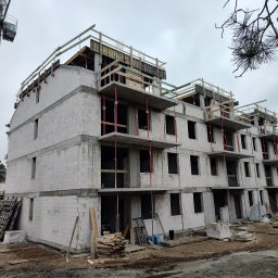 Budowa stanu surowego otwartego dwóch budynków mieszkalnych wielorodzinnych - Józefów, ul. Rejtana - 2025/2026 rok