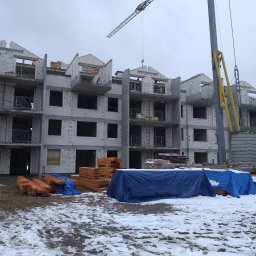 Budowa stanu surowego otwartego budynku mieszkalnego wielorodzinnego (31 mieszkań) - Józefów, ul. Rejtana - 2022/2023 rok
