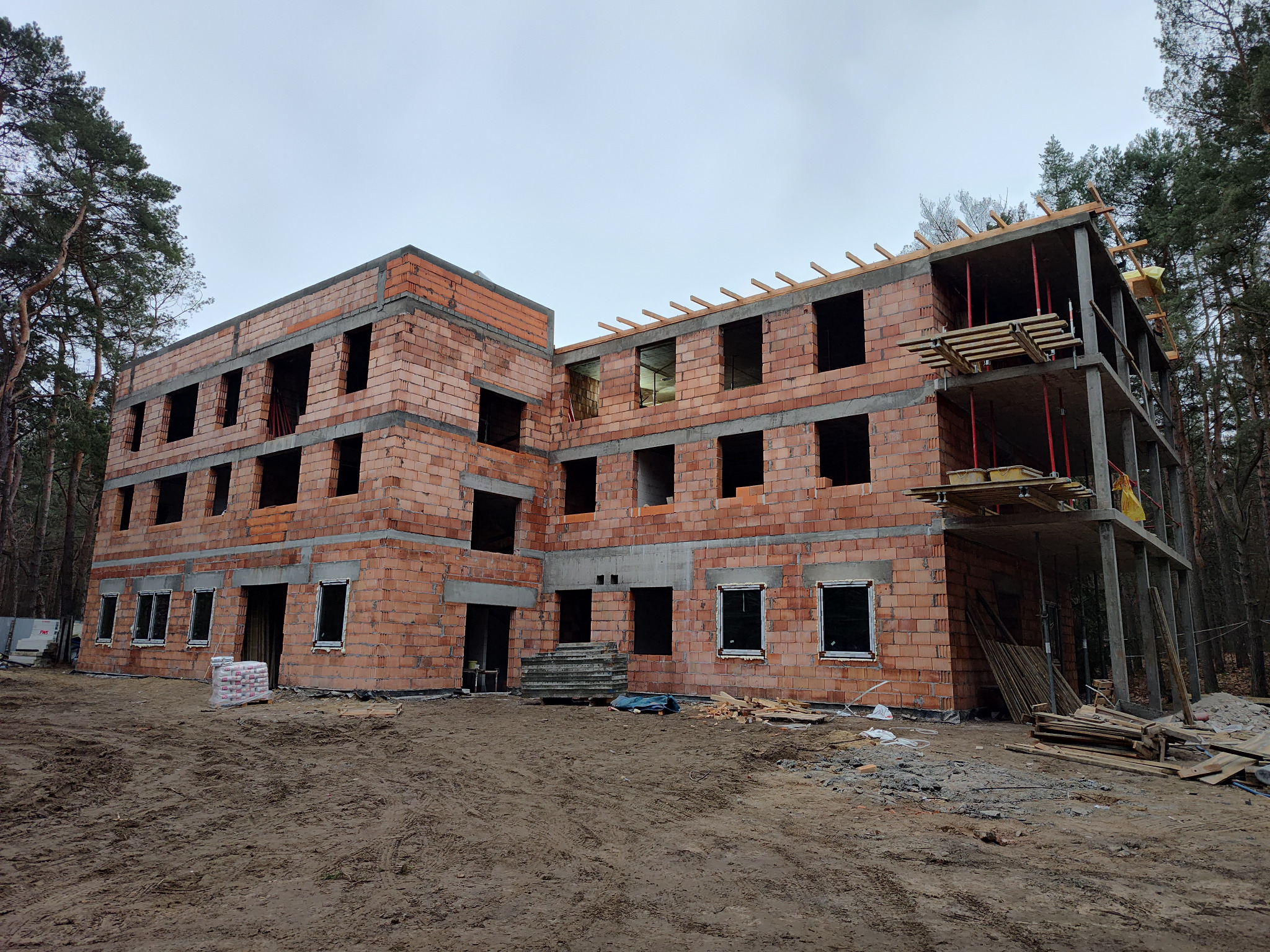 Budowa stanu surowego otwartego budynku użyteczności publicznej - Otwock, ul. Zagłoby - 2025/2026 rok