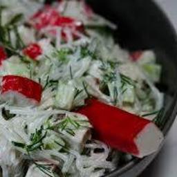 Usługi Gastronomiczne - sałatka krabowa