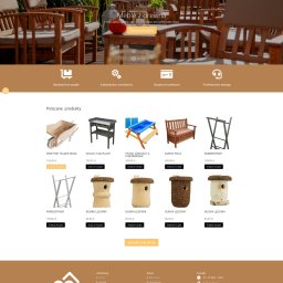 Scribnet - Strona internetowa sklepu meblowego pokochajdom.pl z ofertą mebli ogrodowych z drewna i akcesoriów do ogrodu, prezentująca drewniane krzesła i stolik na tle zieleni.