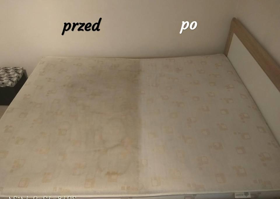 Materac łóżka z widoczną różnicą przed i po czyszczeniu, z lewej strony widoczne zabrudzenia, z prawej czysty materiał.
