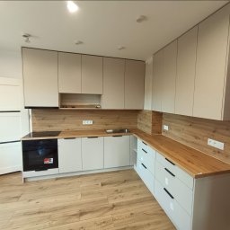 Firma Produkcyjno Usługowa Tomasz Mroczek - Blaty Kompaktowe Dziwn&oacute;w