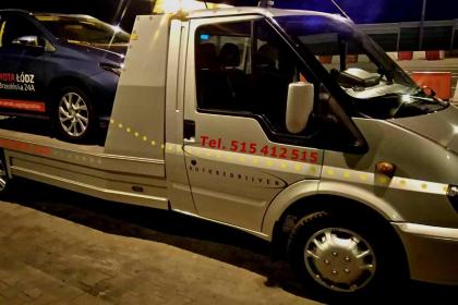 BORECKI Pomoc Drogowa Łódź - Laweta Łódź - Holowanie - Transport samochodów z zagranicy Łódź