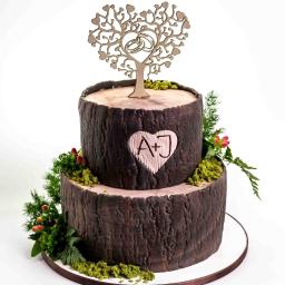 Tort stylizowany na korę drzewa