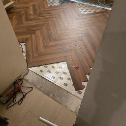 PAWEŁ CHĘĆ USŁUGI REMONTOWE - Składanie mebli Krak&oacute;w