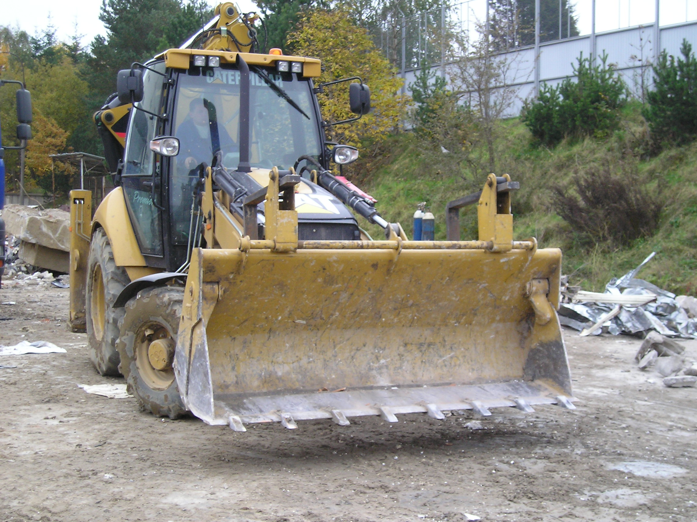 wykopy, niwelacje, wyburzenia,