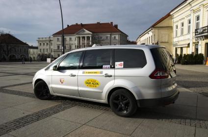 Radio Taxi ALFA - Firma transportowa Kielce