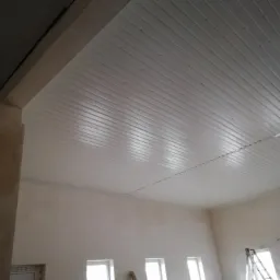 Sufity podwieszane z blachy trapezowej