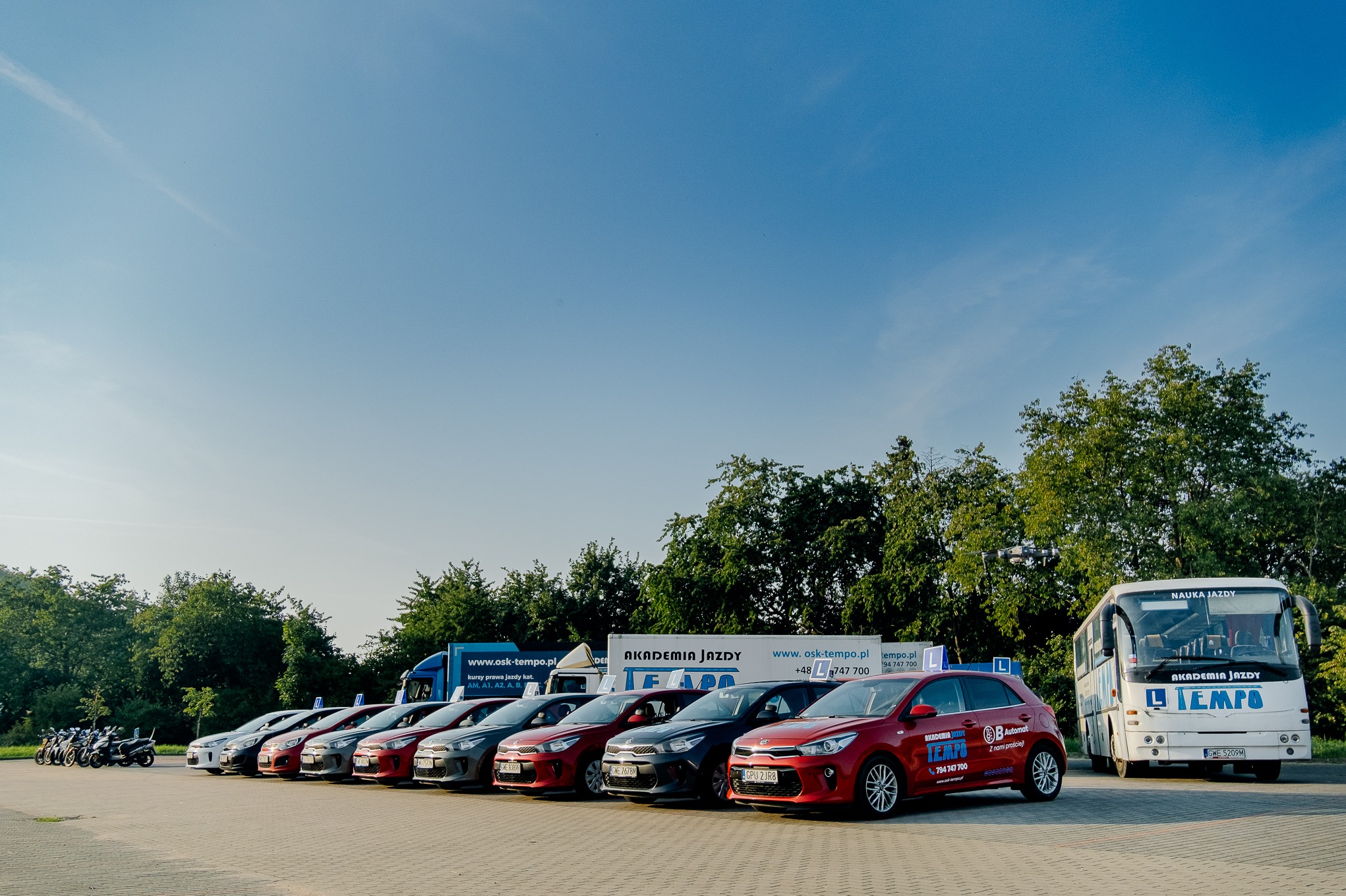 Fotografia biznesowa dla Akademii Szkoły Jazdy TEMPO