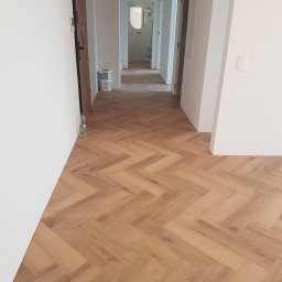 Układanie paneli Kwidzyn 4