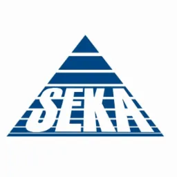 Niebieskie logo firmy SEKA w formie piramidy na białym tle.