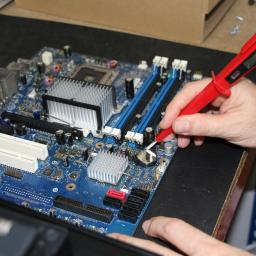 Serwis komputerowy i naprawa laptopów