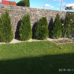 Ogrodzenie z kamienia naturalnego