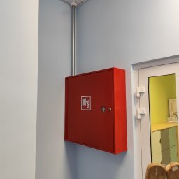 Andrzej Barański - Wykonanie instalacji hydrantowej wraz z montażem szafki z hydrantem.