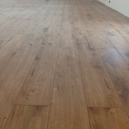 Usługi Remontowe - Najwyższej Klasy Gładzenie Ścian w Świdniku