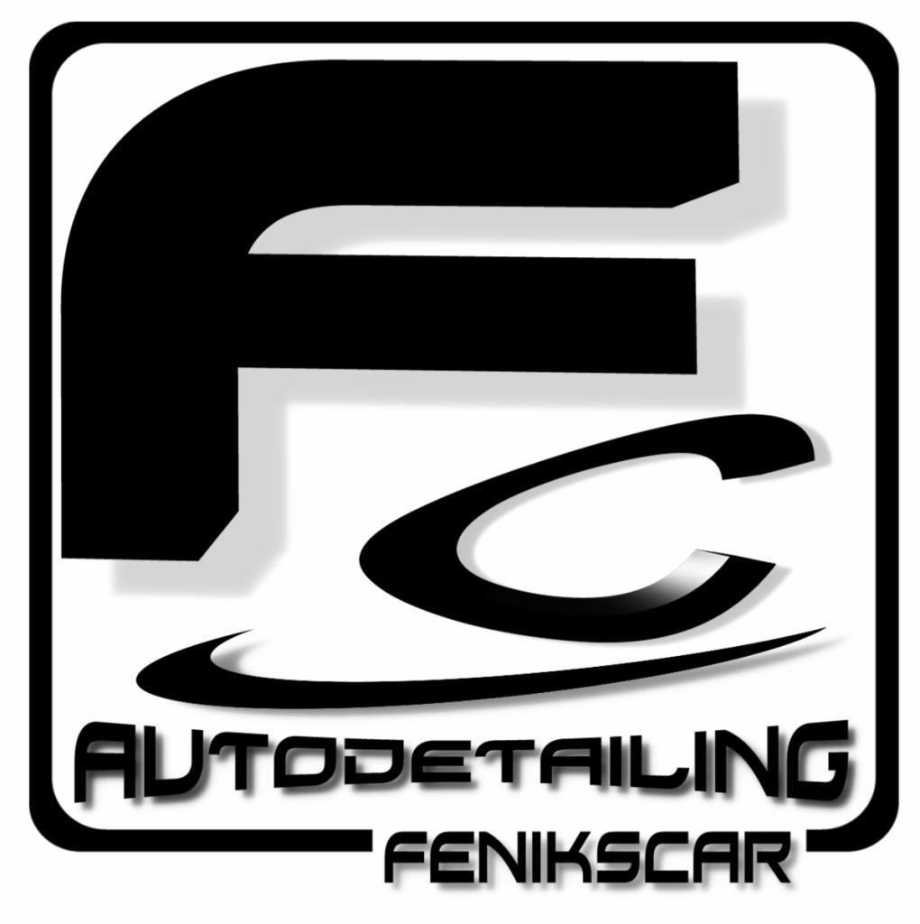 Logo firmy Autodetailing Fenikscar z stylizowanymi literami F i C w czarnej kolorystyce, umieszczone w białej ramce z zaokrąglonymi rogami.