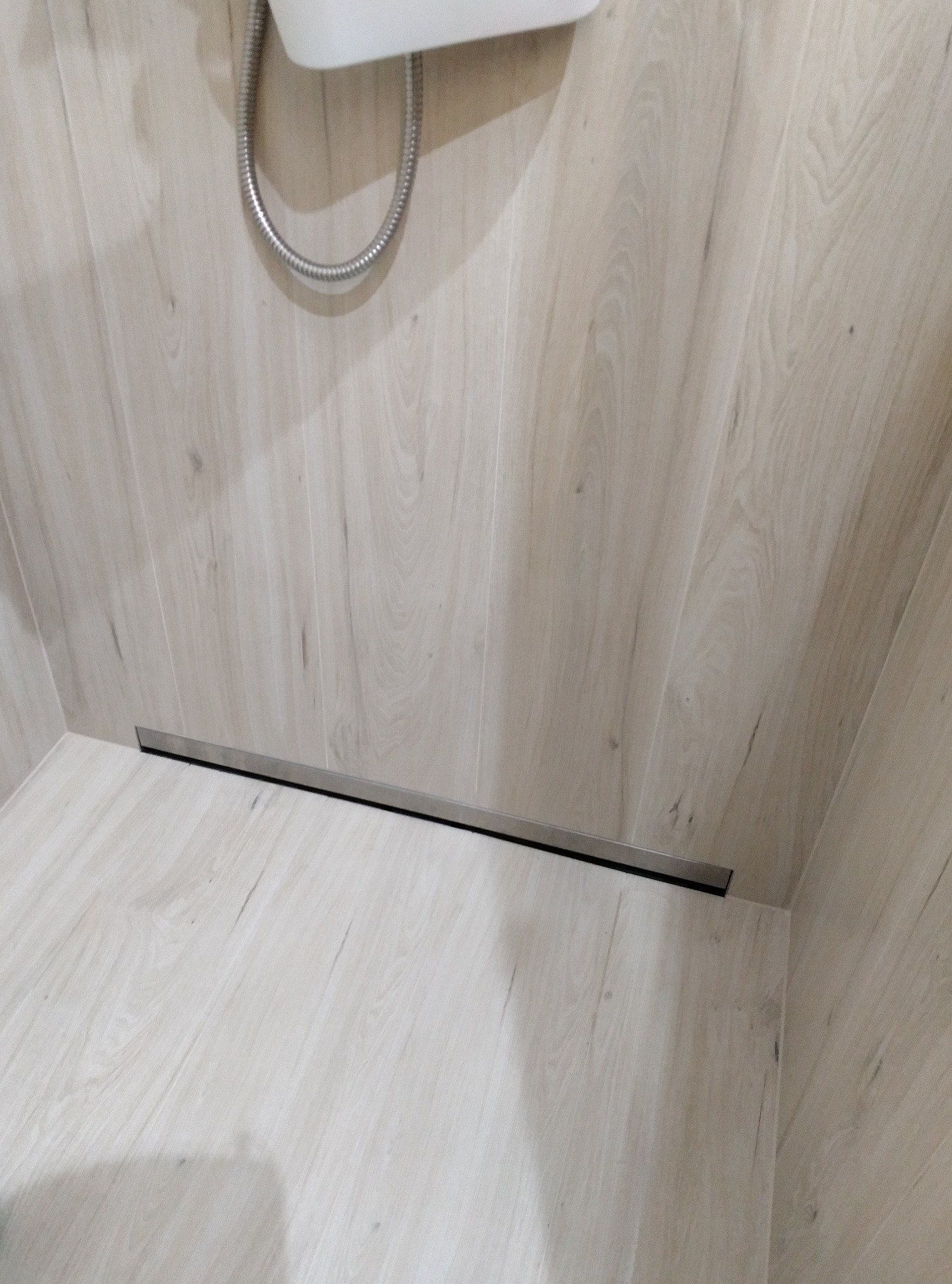 Odpływ liniowy ściany