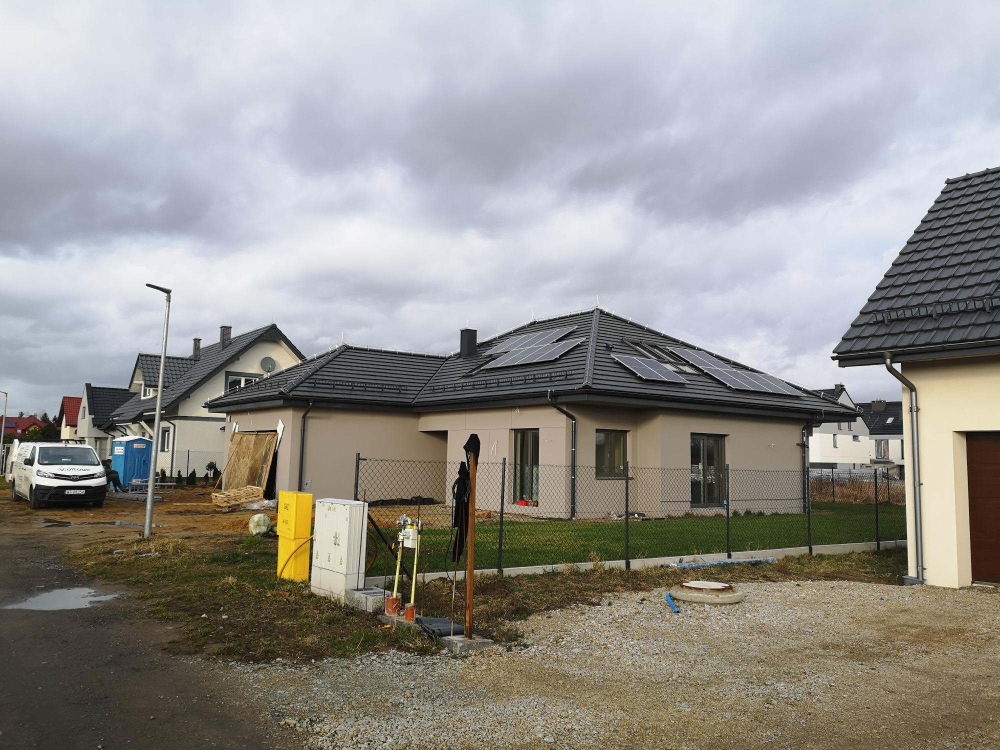 Wrocław, instalacja 5,36 kWp panele Jinko falownik Fronius