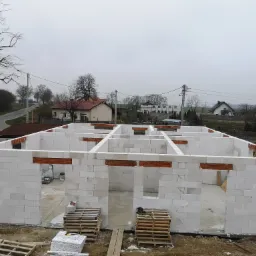 Budowa Domu (Ściany Parter)