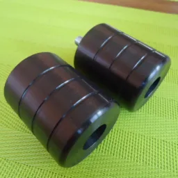 crash pady wykonane ze specjalnego tworzywa odporne na ścieranie różne długości i średnice