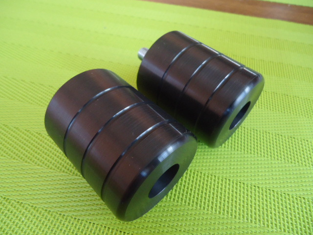 crash pady wykonane ze specjalnego tworzywa odporne na ścieranie różne długości i średnice