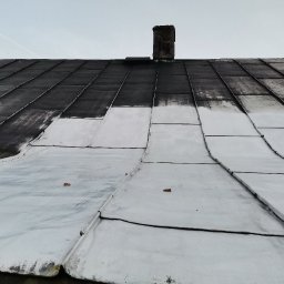 Dach z blachy aluminiowej po 25 latach palenia węglem, rodzaj mycia: srodek chemiczny do aluminium + spłukanie myjka cosnieniowa. Dwa kolejne zdjecia- efekt finalny.