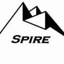 Logo firmy SPIRE z Trąbek Wielkich przedstawiające stylizowany szczyt górski w czerni i bieli.