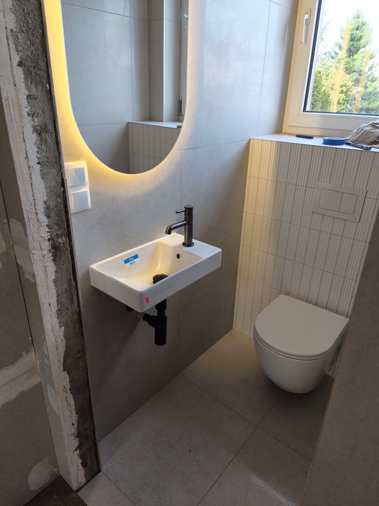 Toaleta, willa z lat 70. Kompleksowy remont, nowa instalacja wodna, kanalizacyjna i CO.