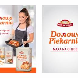 Red Tree Krzysztof Stasiak - Projekt opakowań mąki piekarniczej z uśmiechniętą modelką prezentującą świeże wypieki na blasze, całość w jasnej, reklamowej kompozycji.