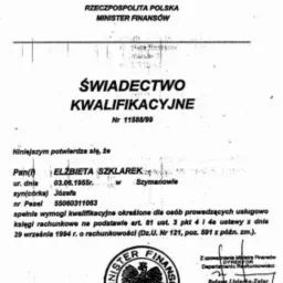 Skan dokumentu - Świadectwo Kwalifikacyjne Ministerstwa Finansów z 1999 roku, potwierdzające kwalifikacje Elżbiety Szkłarek do prowadzenia ksiąg rachunkowych.