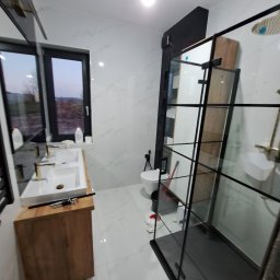 Glazurnik Daleszyce 4