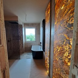 Glazurnik Daleszyce 1