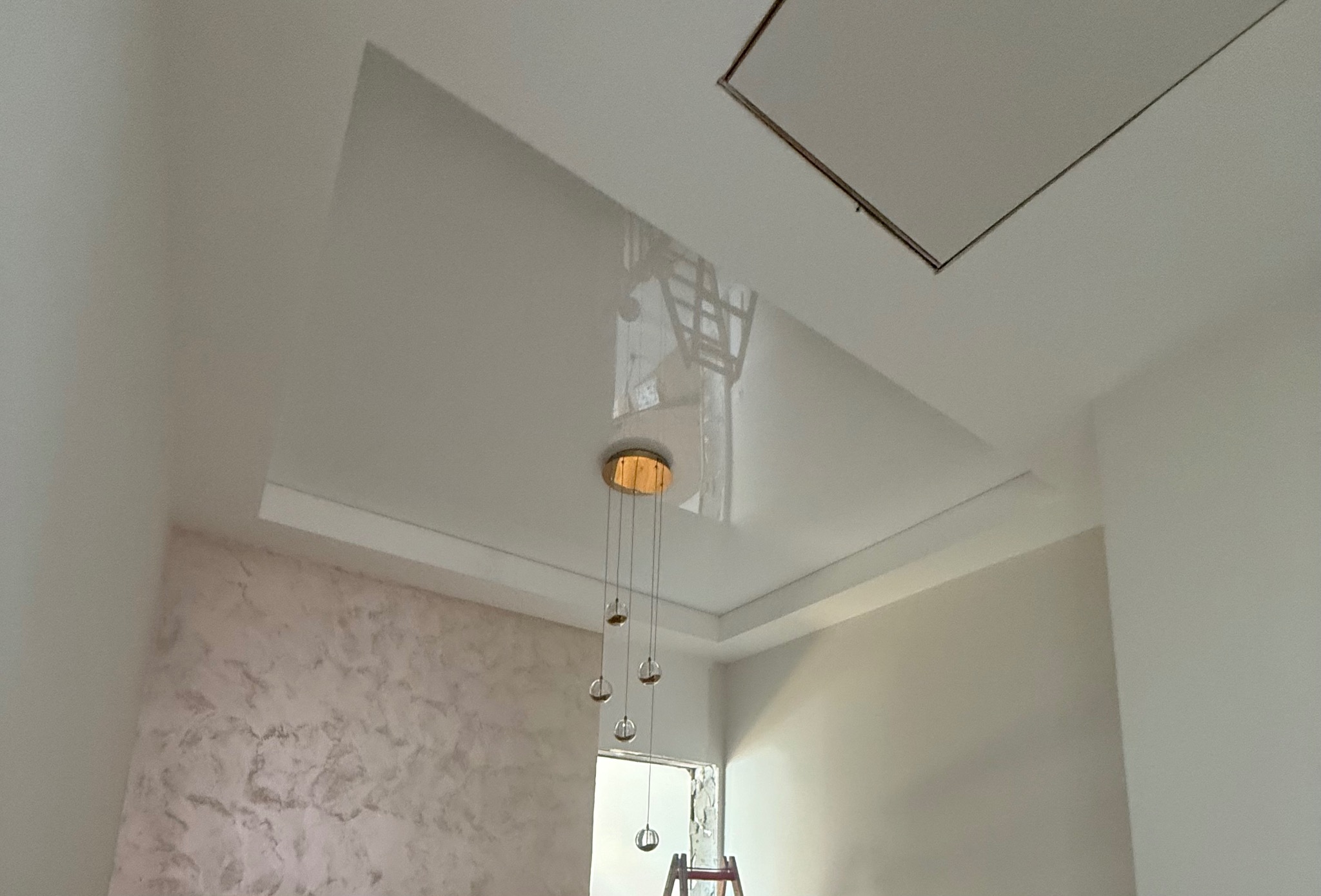 Sufit napinany gloss