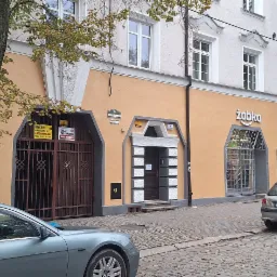 Malowanie parteru elewacji wraz z wykonaną trwałą powłoką antygrafiti Bytom.