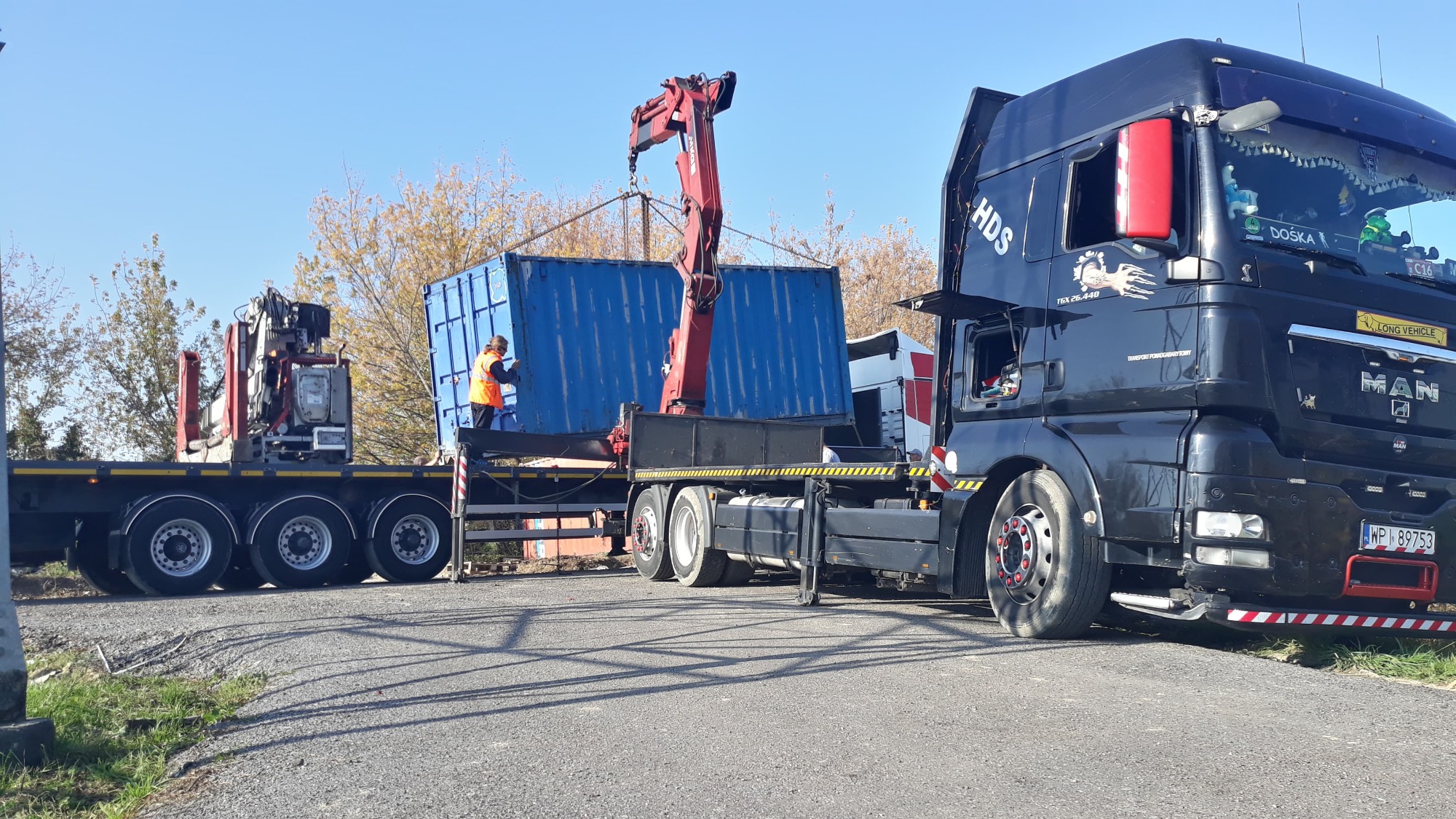 zaladunek i transport 4 kontenerów