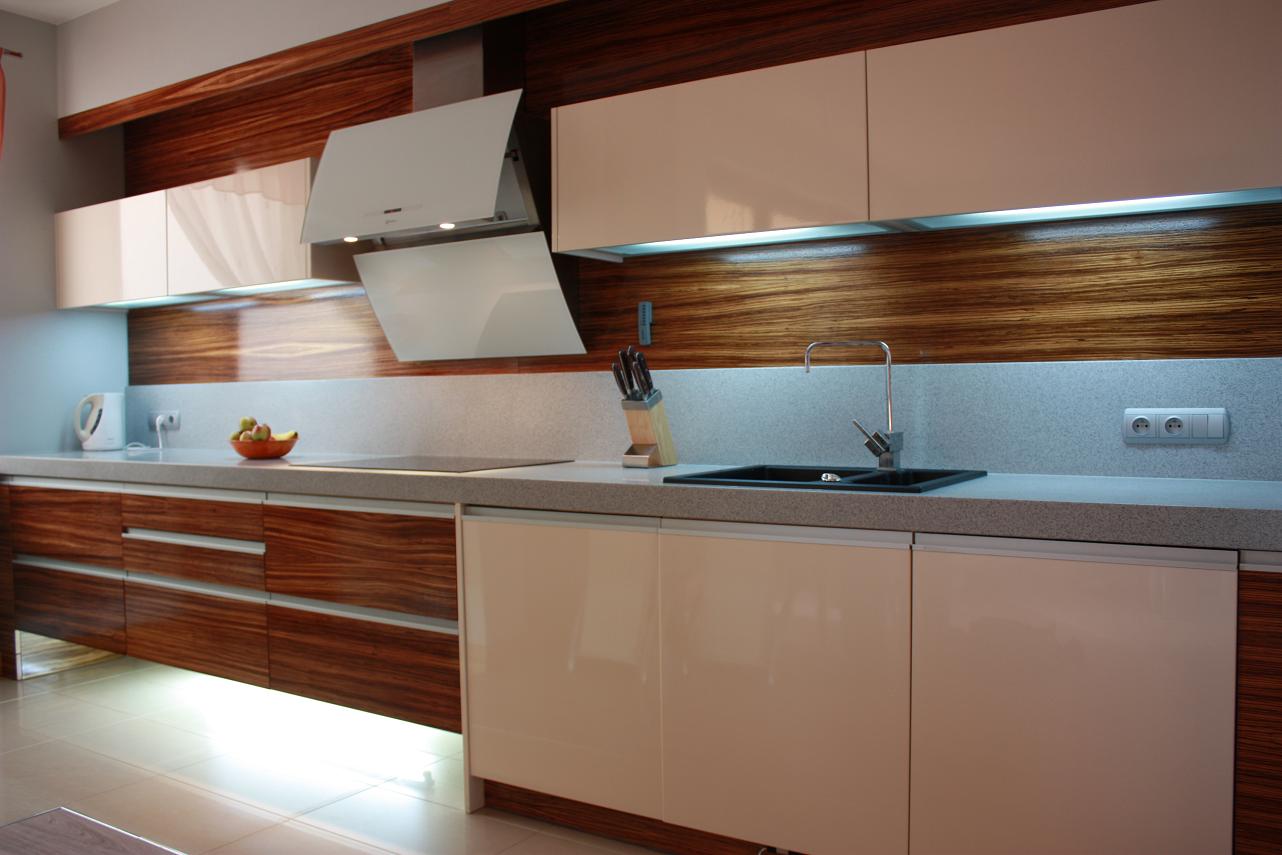 Meble Biurowe, Hotelowe, Sklepowe, Kuchenne, Apteczne