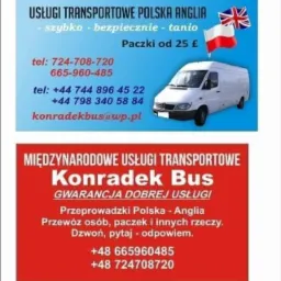 Ogłoszenie firmy Konradek Bus oferującej międzynarodowe usługi transportowe Polska-Anglia, przewóz osób i paczek, z białym busem na tle flag Polski i Wielkiej Brytanii.