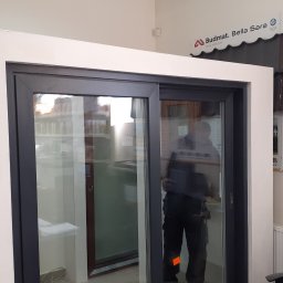 Mirosław Poszelężny - Montaże stolarki okiennej