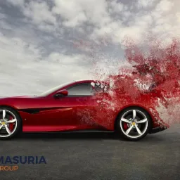 Czerwone sportowe auto, rozmyte w abstrakcyjnej chmurze czerwonych kropek, na tle pochmurnego nieba. Logo firmy Masuria Group w lewym dolnym rogu.