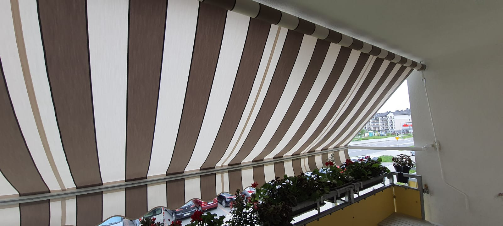 Markiza balkonowa