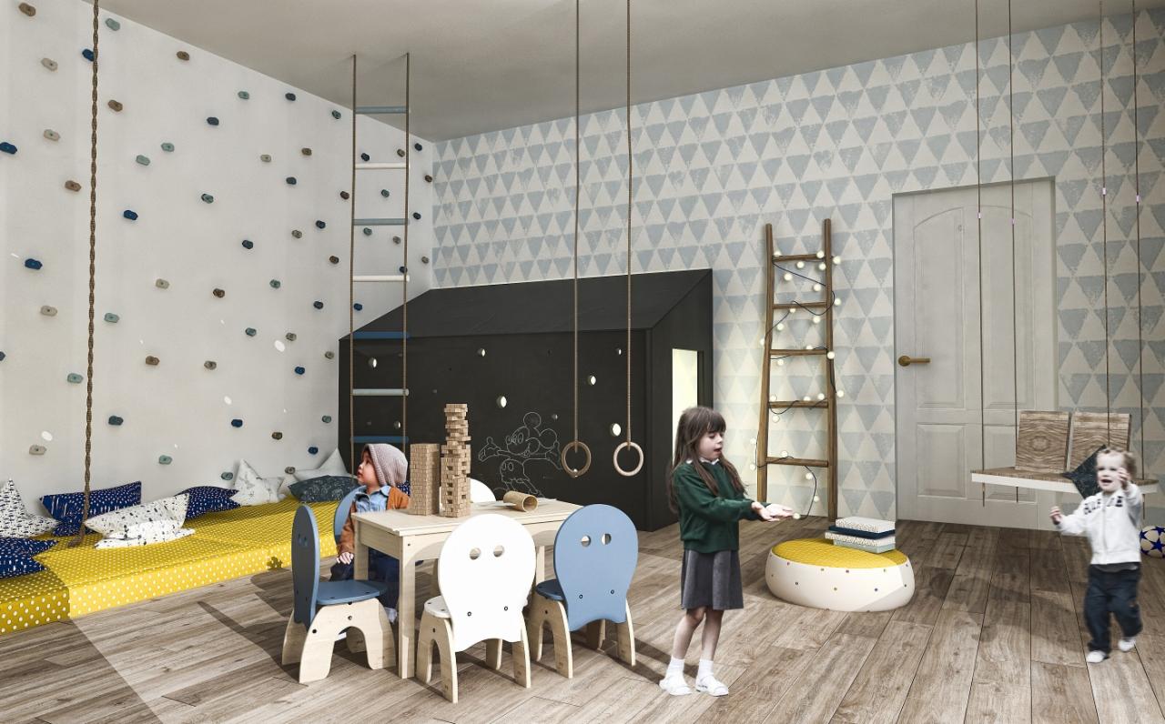 Pokój dziecięcy z elementami do zabawy: ścianka wspinaczkowa z kolorowymi uchwytami, drabinka gimnastyczna, domek z tablicą do rysowania, stół z krzesłami w pastelowych kolorach oraz huśtawka